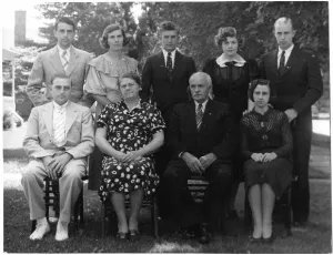 David and Ruth Falconer and their 7 childen. Photo by Falconer