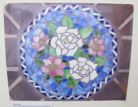 Rachel-Rod-roses "White Roses" is a glass mosaic inset with pink and white flowers by Rachel Rodi. Photo by BF Newhall Photo by BF Newhall