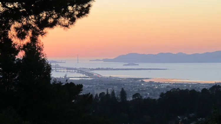 post-pandemic-lifestyle sunset-mount-tamapais