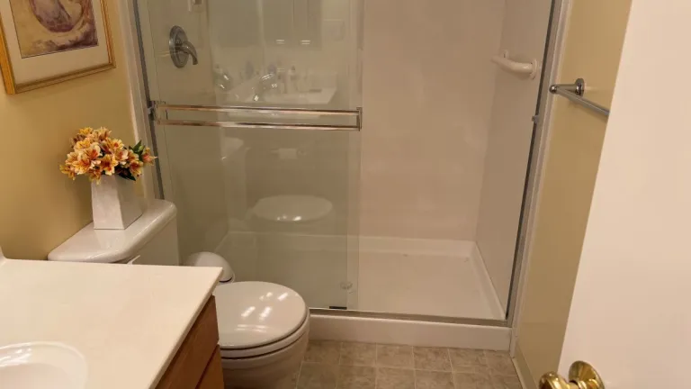 no-bathtub-house