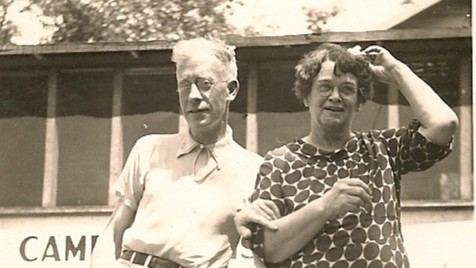 my-mother-was-a-1950s-tradwife-georgie-morrison-was-not