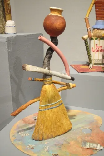 Brown Bottle, 2007, ceramic by Richard Shaw. Photo by BF Newhall