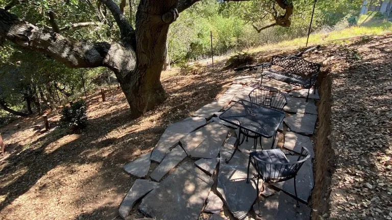 new-flagstone-patio
