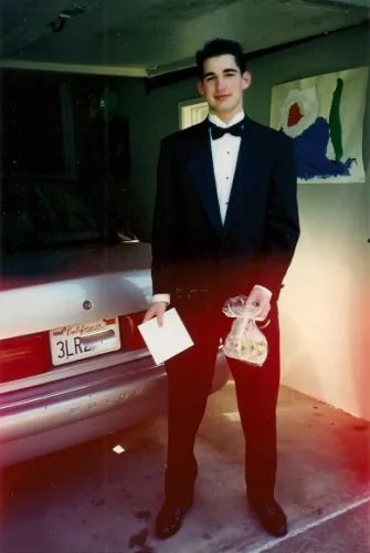 boy-and-prom