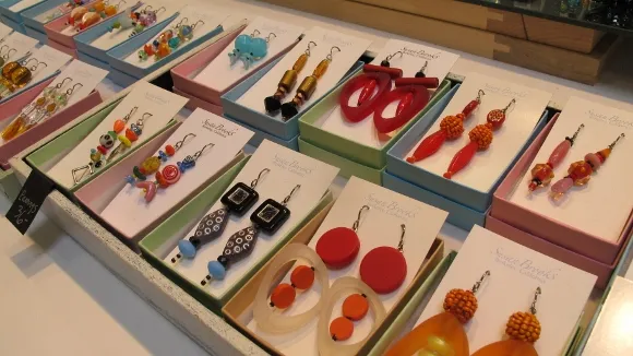 susan-brooks-bead-earrings-berkeley Jewelry artist Susan Brooks of Berkeley CA makes whimsical beaded hoop earrings for $36. Photo by BF Newhall
